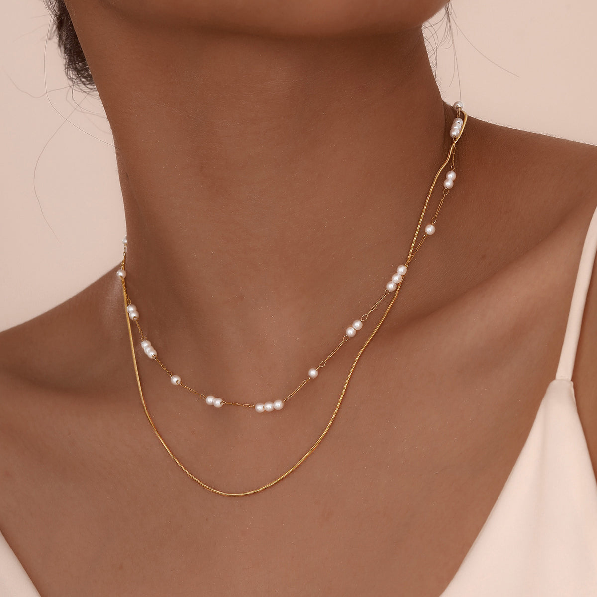 Stylish & Stainless Steel Round Snake Chain Imitation Pearl Double-Layer Necklace