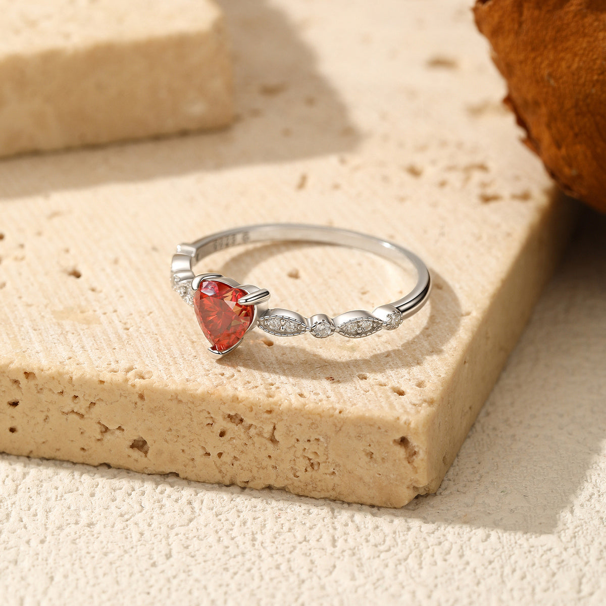 S925 Sterling Silver Red Moissanite Heart Ring