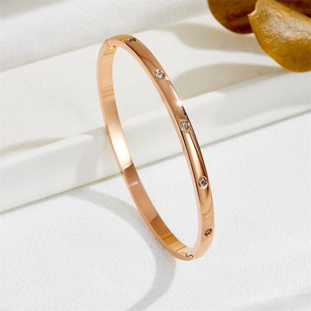 Planderful Jewelry Stainless Steel Zircon Six-Pointed Star Buckle Bracelet For Women