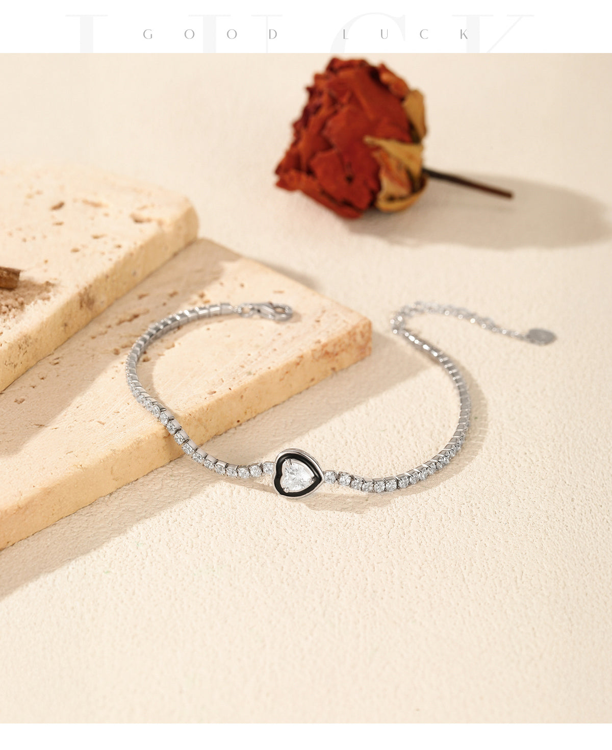 925 Sterling Silver Black Heart Enamel Zircon Bracelet