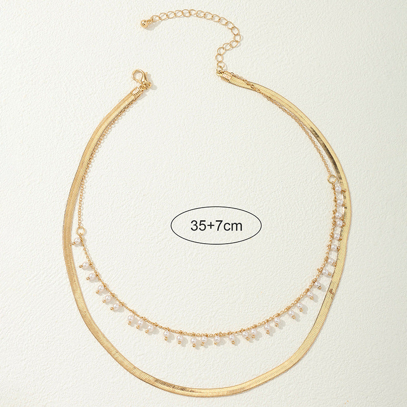 Chic Metal Holiday Collar Necklace for Women - Vienna Verve Collection