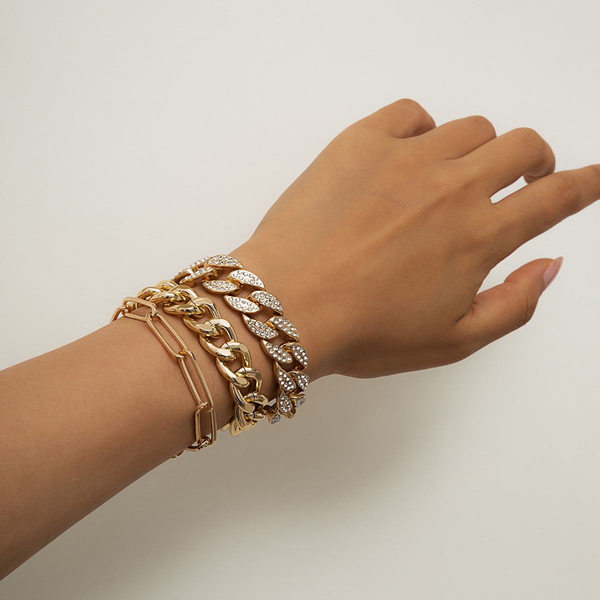 Planderful Retro Cuban Link Zircon Bracelet For Women With Rhinestone Cross Charm Vienna Verve