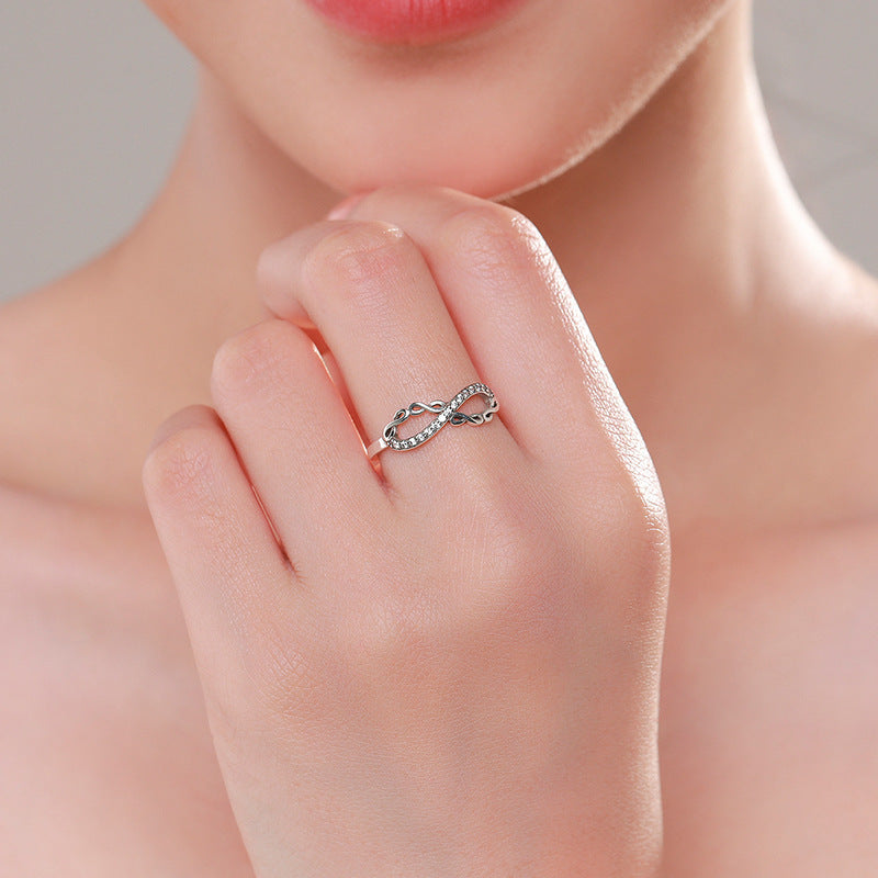 925 Sterling Silver Vintage Symbol Ring
