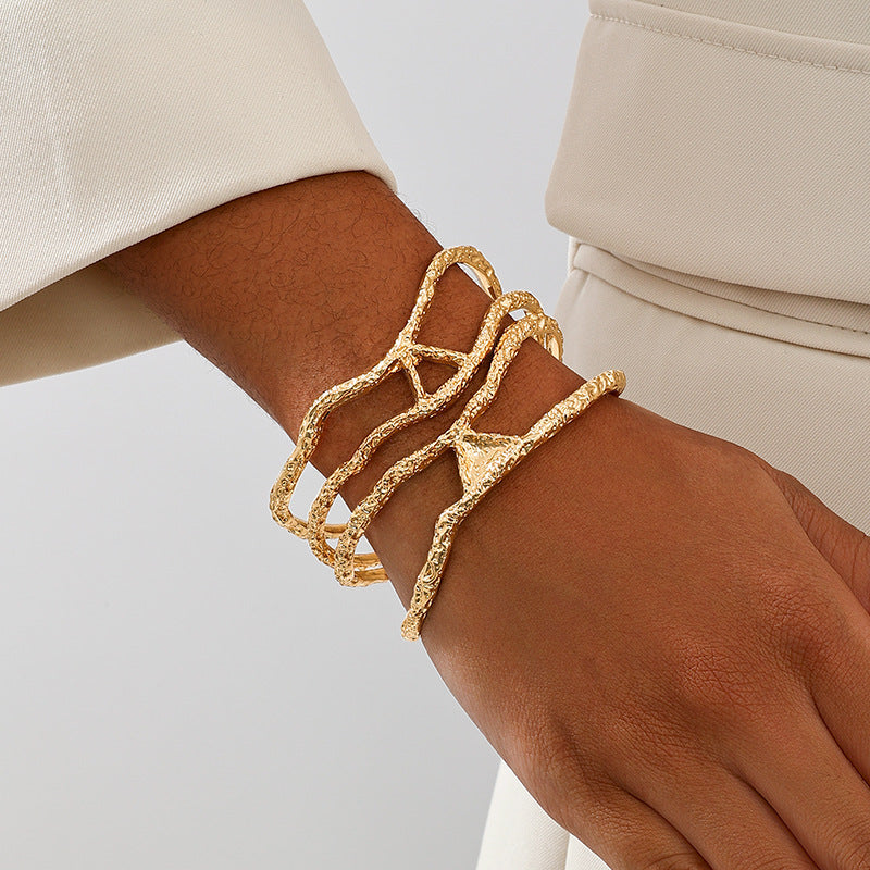 Planderful Vienna Verve Bracelet – Creative Multi-Layer Design