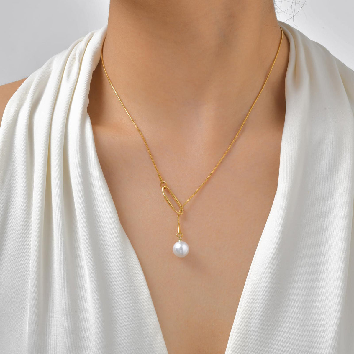 Stylish Stainless Steel Round Snake Chain Hollow Geometric Imitation Pearl Y-Shaped Necklace