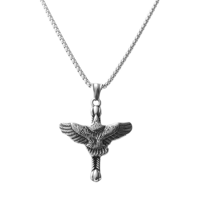 Personalized Retro Eagle Pendant Necklace in Titanium Steel for Trendy Men and Women