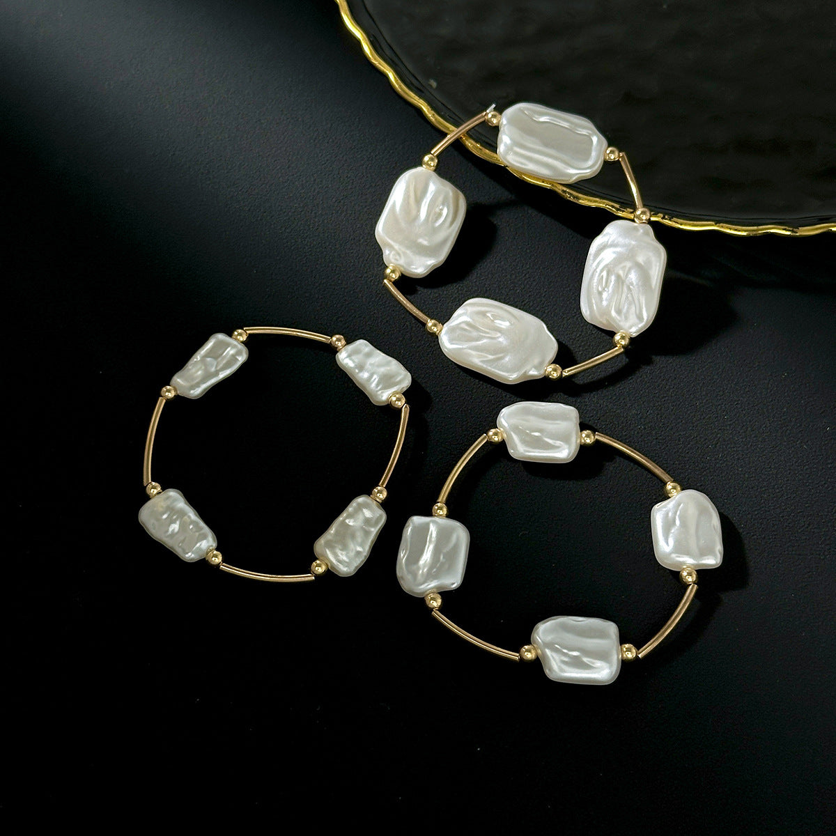 French Retro Irregular Stacking Wearing Imitation Pearl Bracelets Baroque Special-Shaped Elastic Bracelet