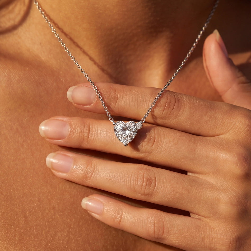 S925 Sterling Silver Moissanite Heart Necklace