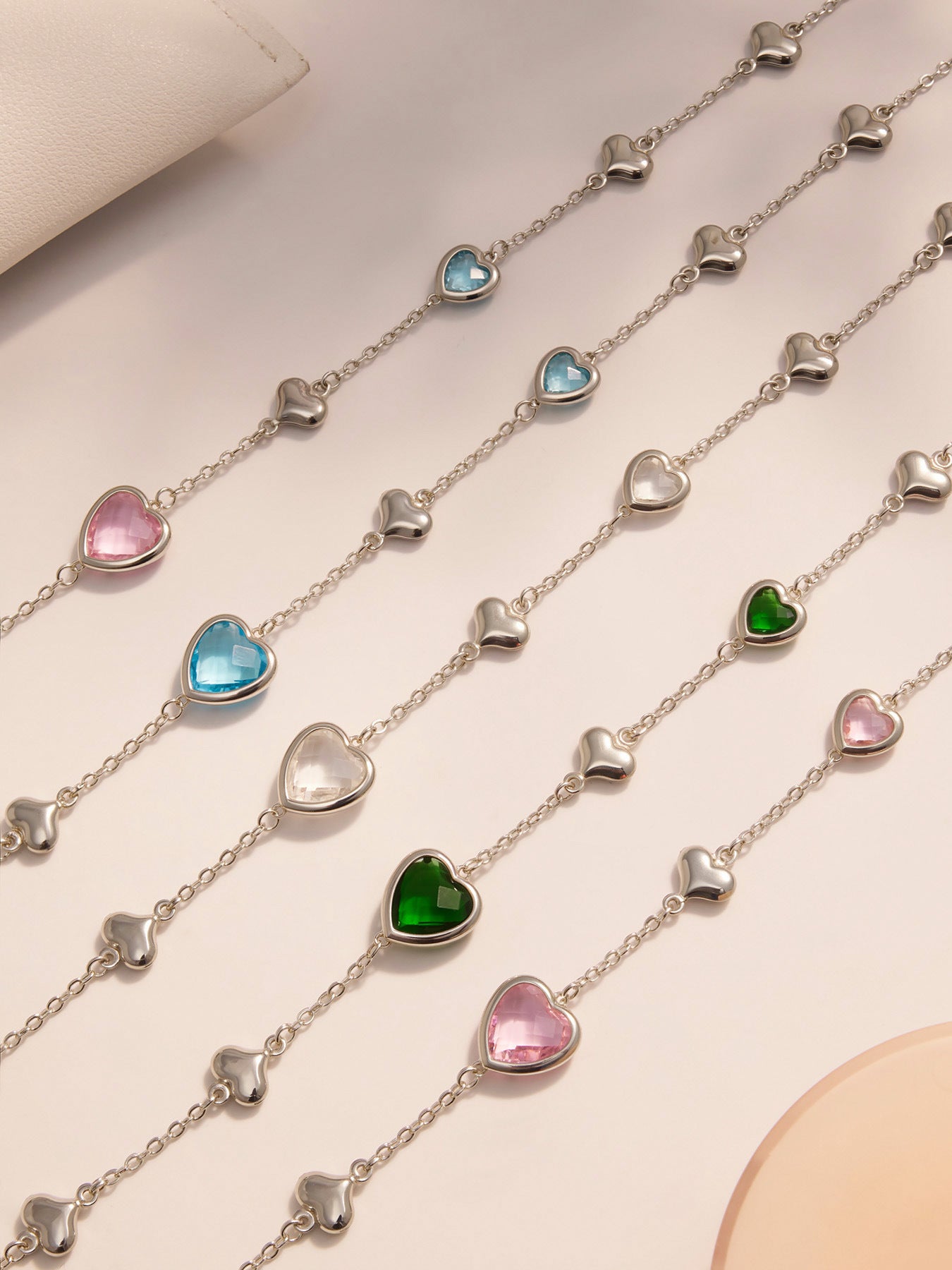 Planderful Hollow Love Clavicle Necklace 18K Gold For Women