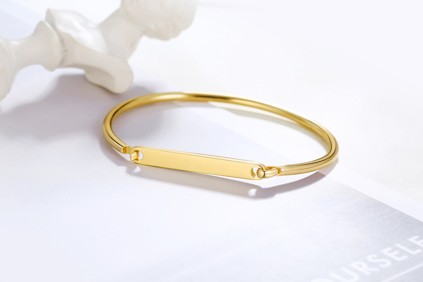 Korean Women's Curved Bracelet in Titanium Steel Gold