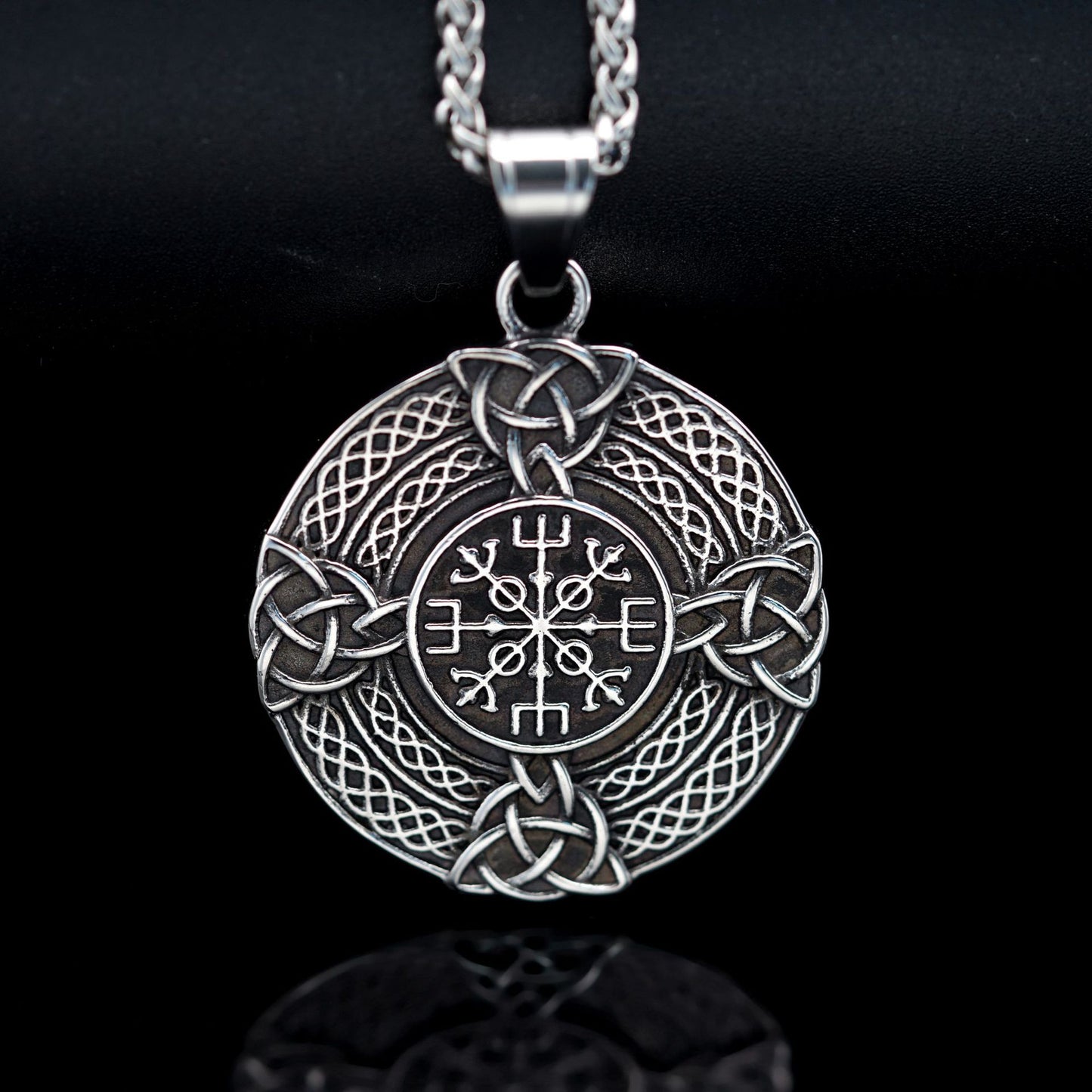Steel Necklace – Vintage Nordic Celtic Knot Pendant