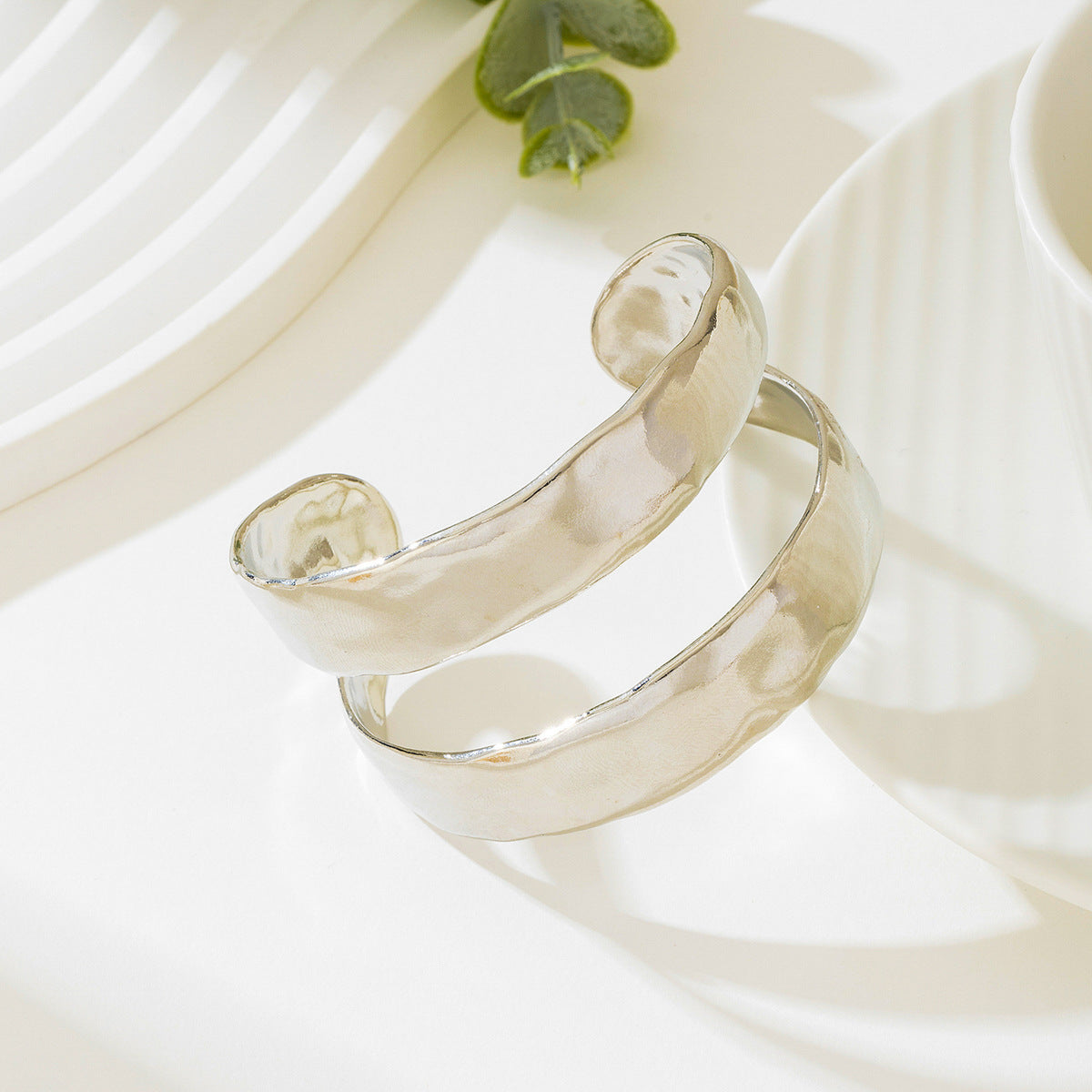 Planderful Vienna Verve Bracelet – Elegant Double-Layered Metal Geometry Design