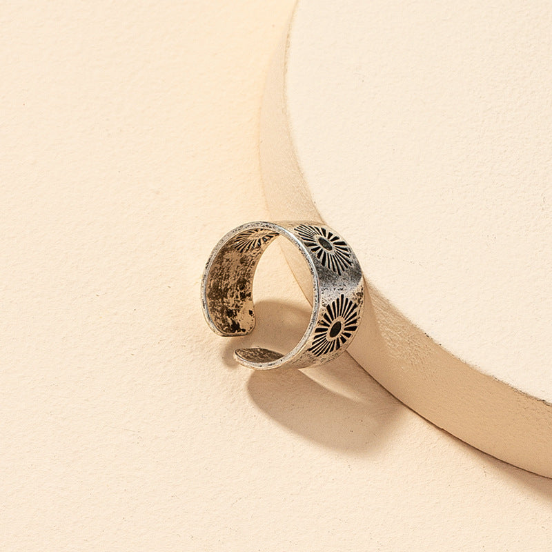 Vintage Vienna Verve Handcrafted Ring - Bohemian Style Metal Jewelry Piece