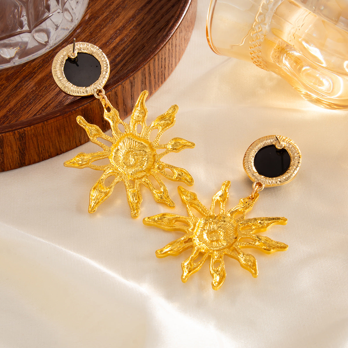 Planderful Sunflower Pendant Earrings Hammered Texture Vintage European American Style For Women Statement Jewelry