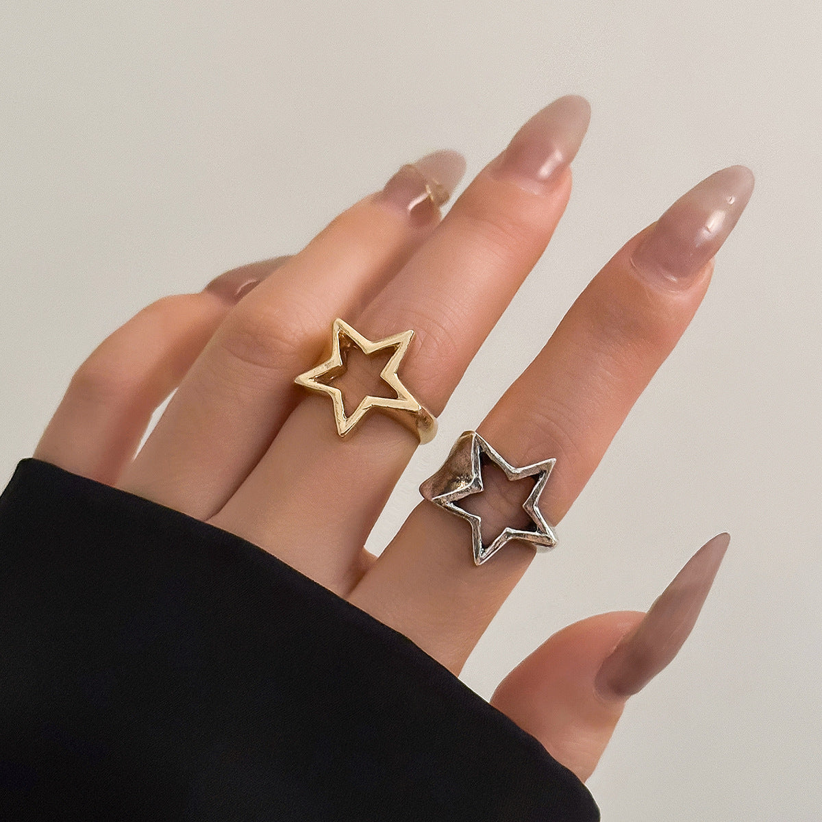 Planderful Vienna Verve Five Point Star Ring Set For Women Metal Hollow Geometric Statement
