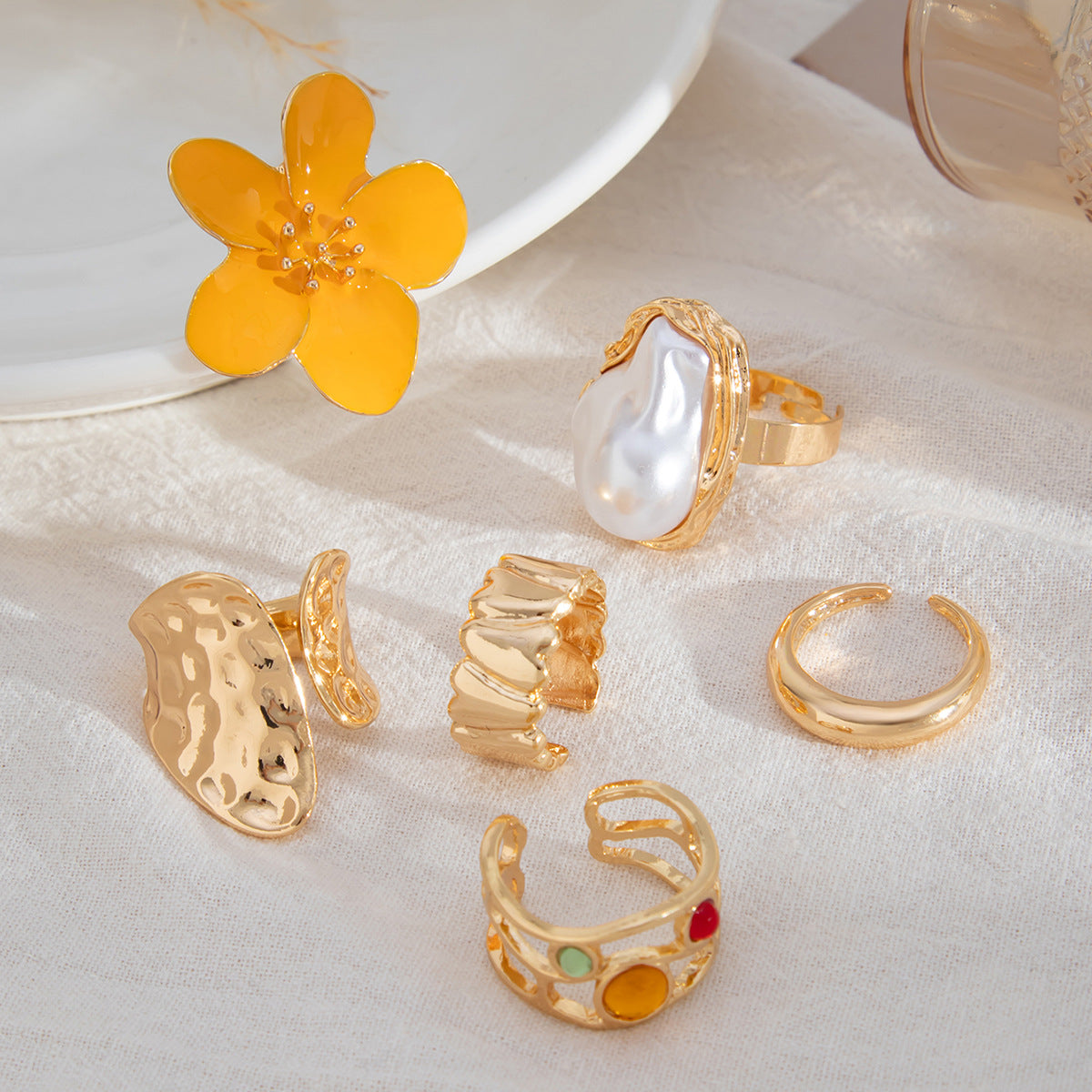 Planderful Vienna Verve Ring Set – Elegant Micro-Inlaid Design