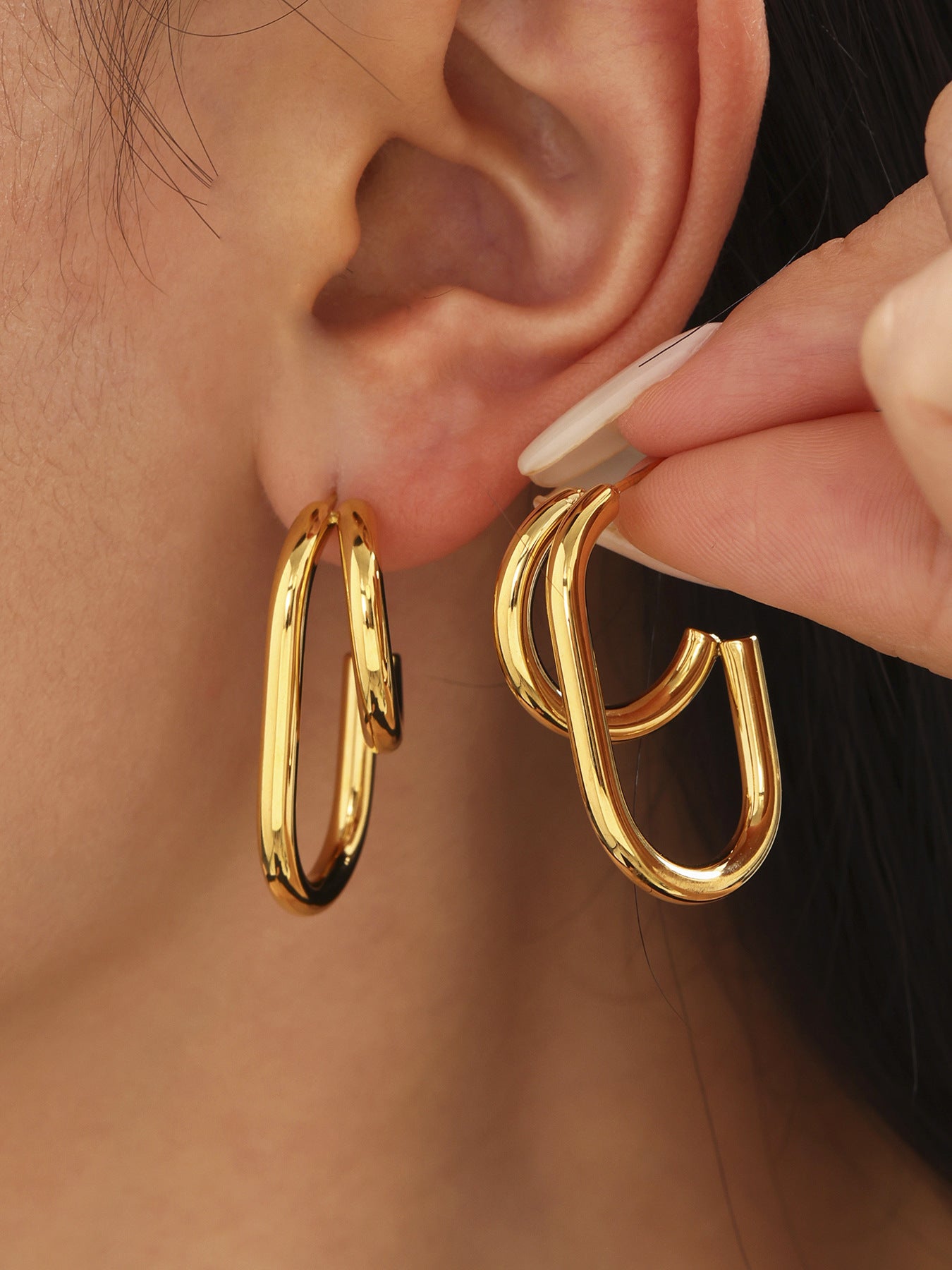 Planderful Ladies Genie Double Layer C Shaped Earrings 18K