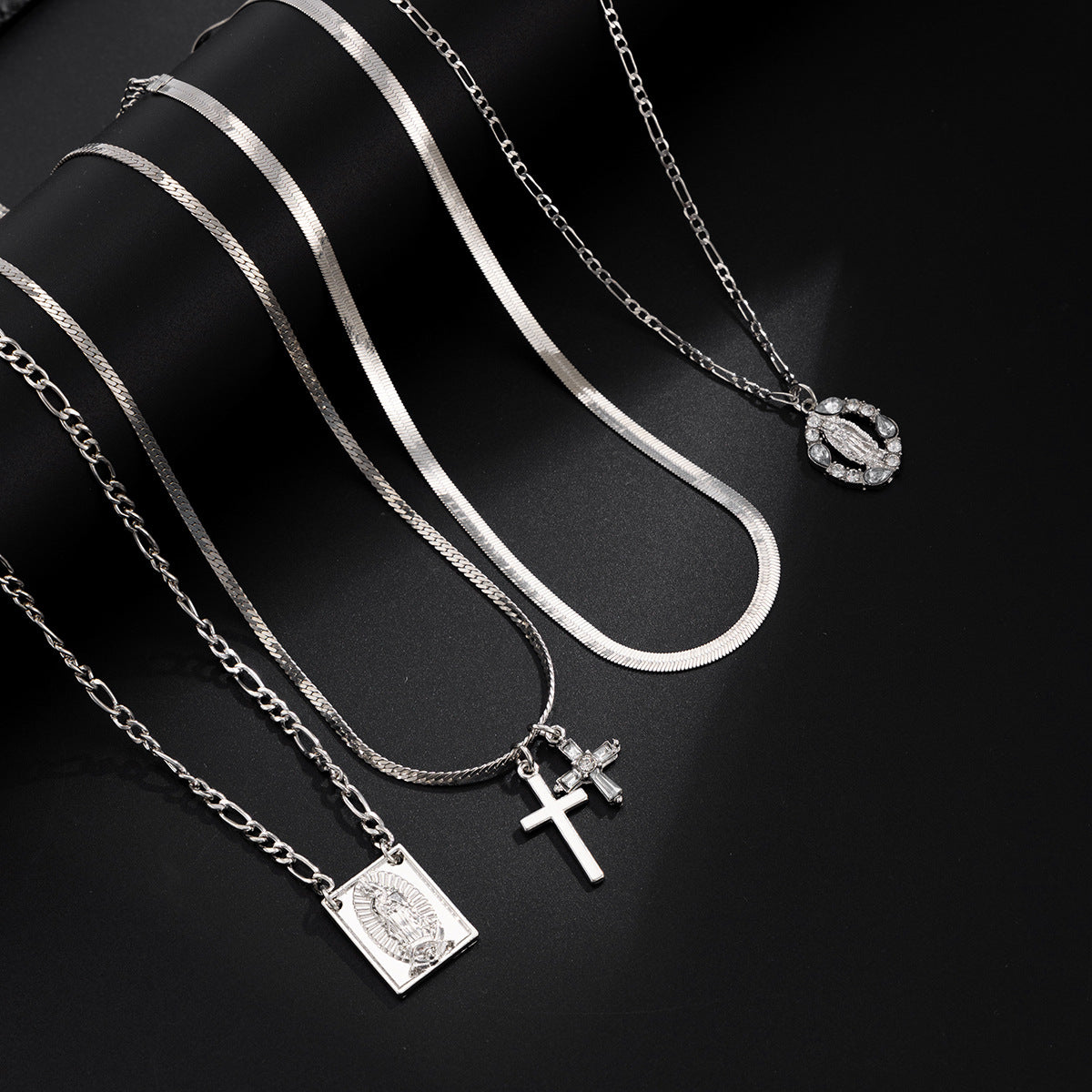 Planderful Vienna Verve Necklace – Retro Cross Fringed Design