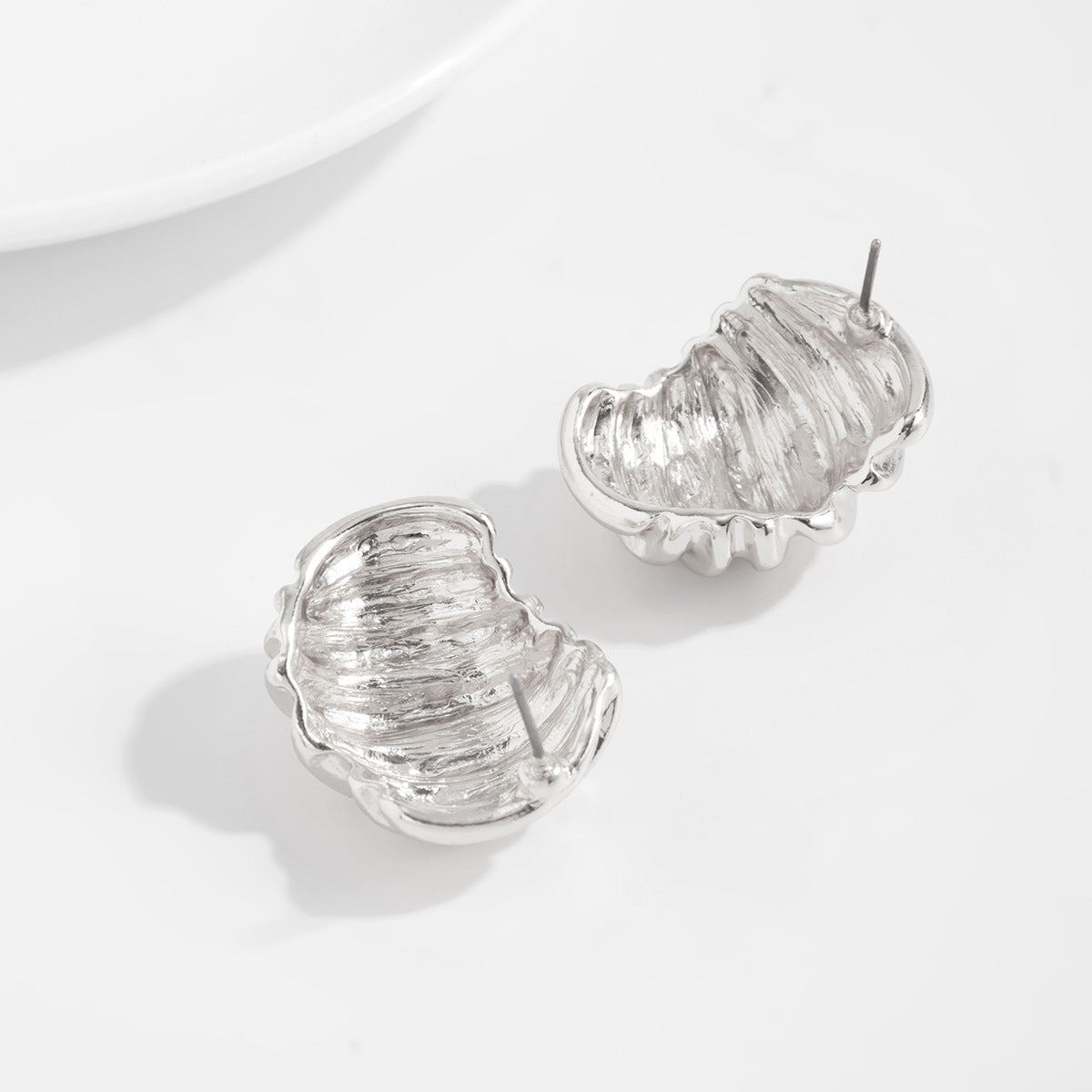 Planderful Geometric Stud Earrings For Women Vienna Verve Folded Texture C Shaped Statement Jewelry