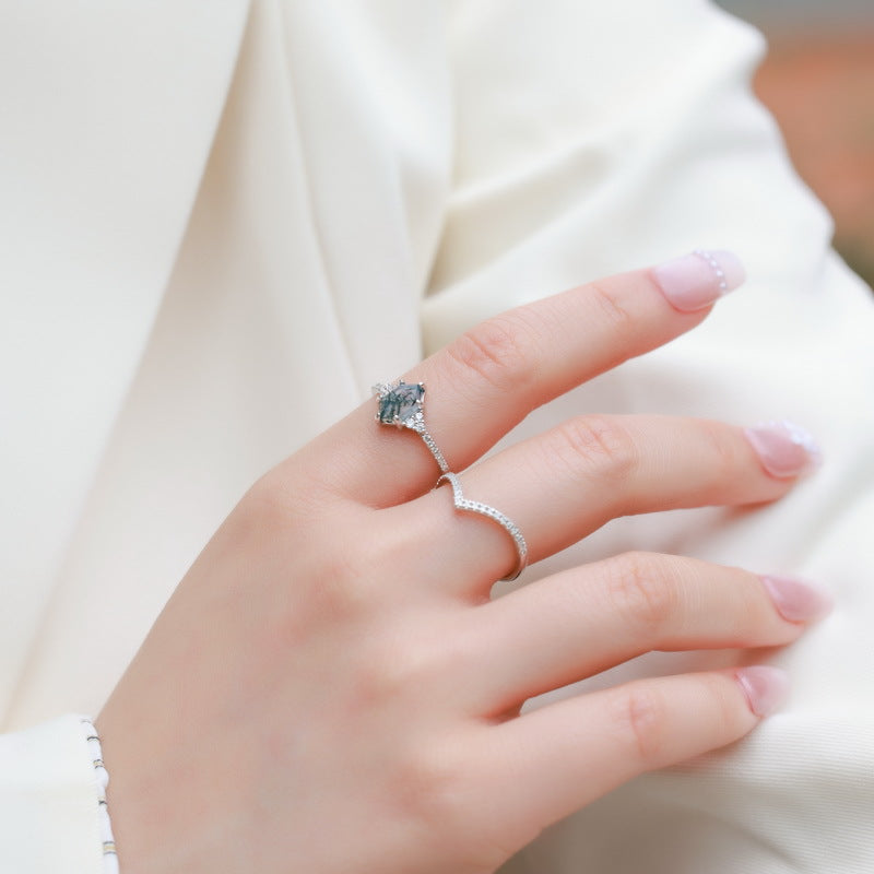 Planderful Everyday Genie – Elegant Green Moss Silver Ring for Women