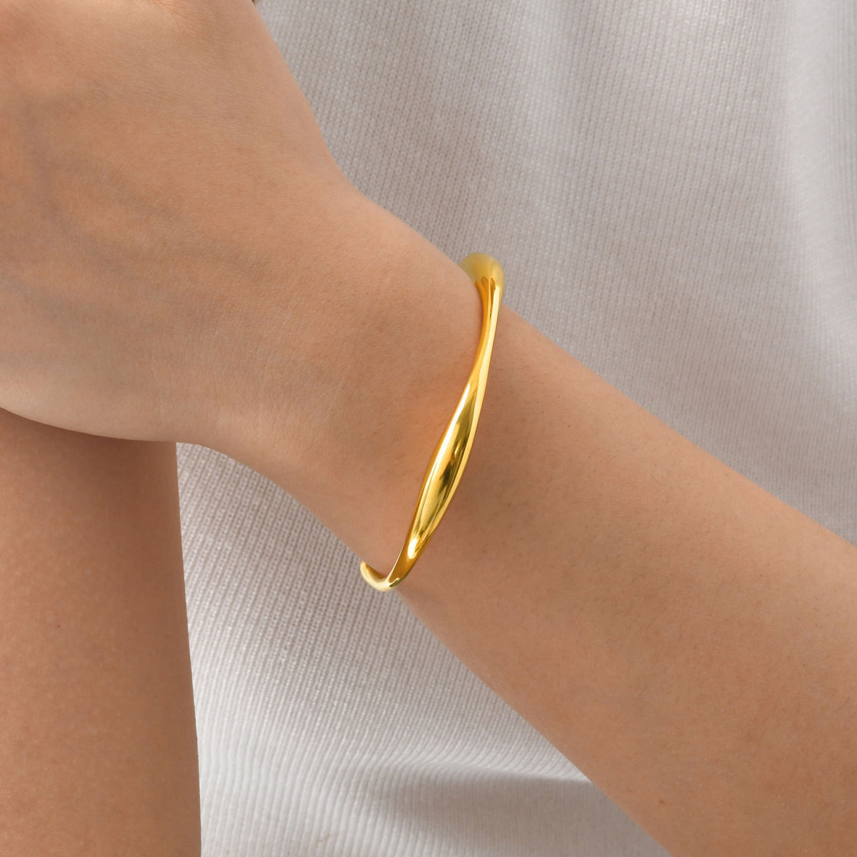 Geometric Adjustable Stainless Steel Bracelet for Women