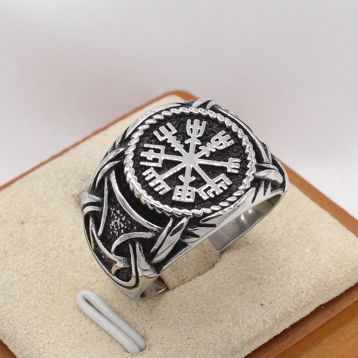 Planderful Jewelry Mens Viking Ring Stainless Steel