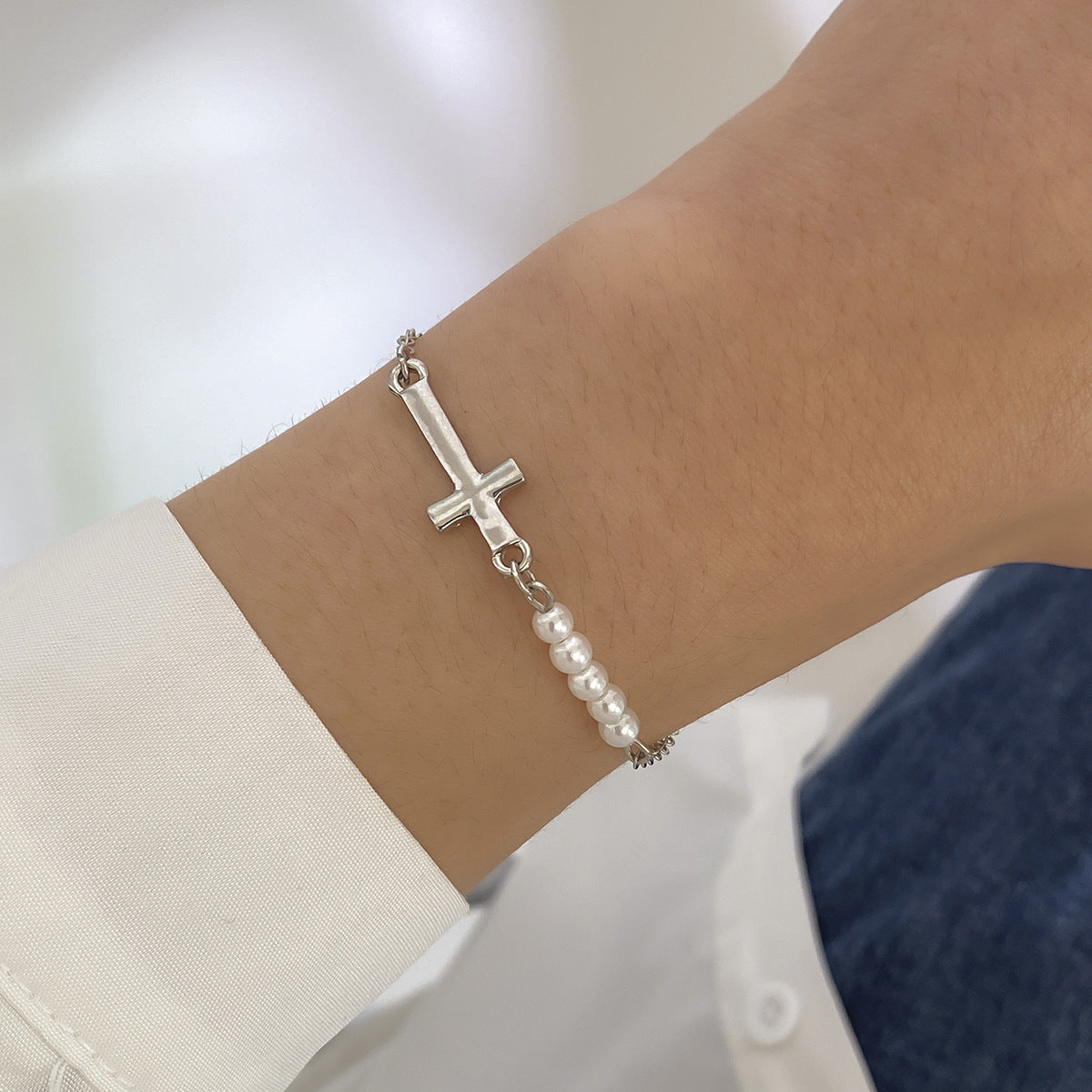 Planderful Vienna Verve Geometric Chain Bracelet For Women With Faux Pearl Cross Accent Versatile Statement Jewelry