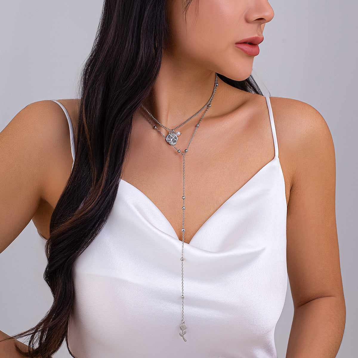 Planderful Vienna Verve Necklace – Elegant Imitation Pearl Stacking Design