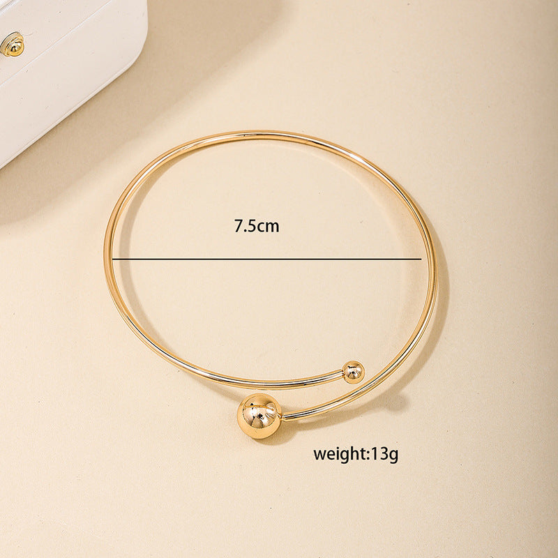 Fashionable Adjustable Women's Bracelet with Elegant Style - High-Quality Metal Jewelry for Wholesale