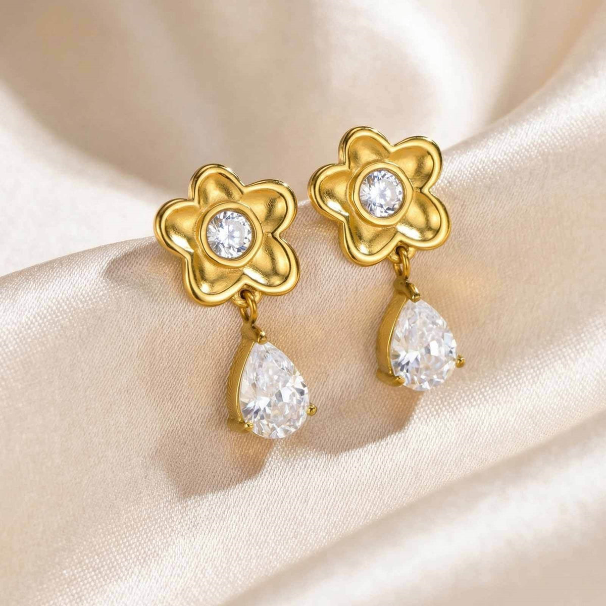 Zircon Floral Vintage Earrings