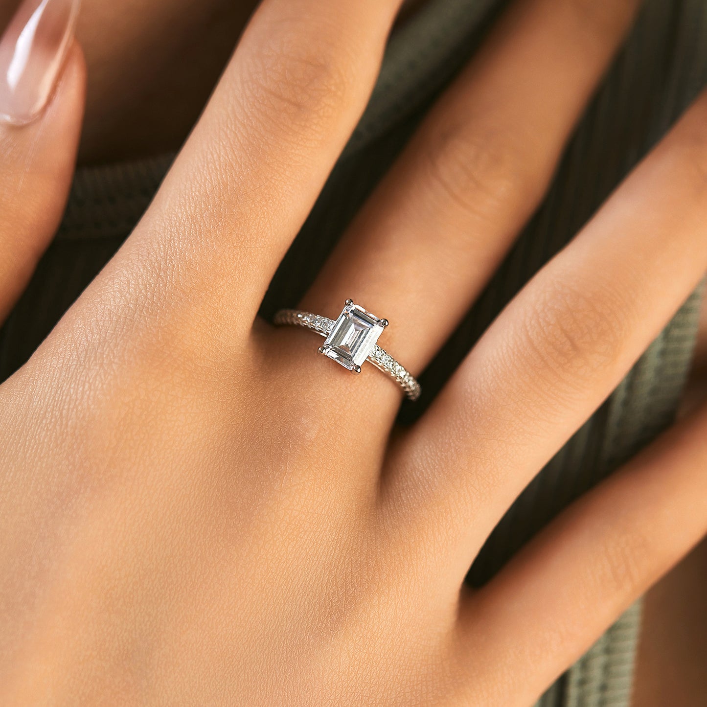 Planderful Everyday Genie Ring – Elegant Emerald Cut Zircon Design