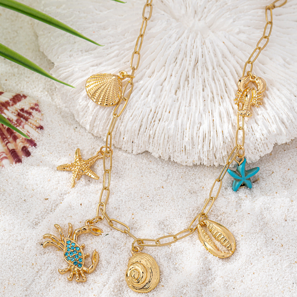 Planderful Vienna Verve Necklace – Beach-Inspired Starfish and Shell Design