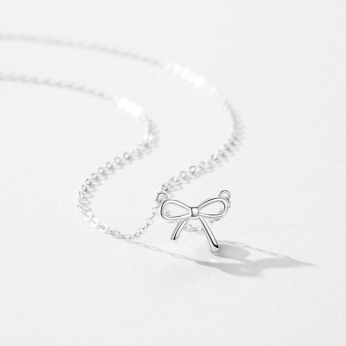 925 Sterling Silver Bow Necklace