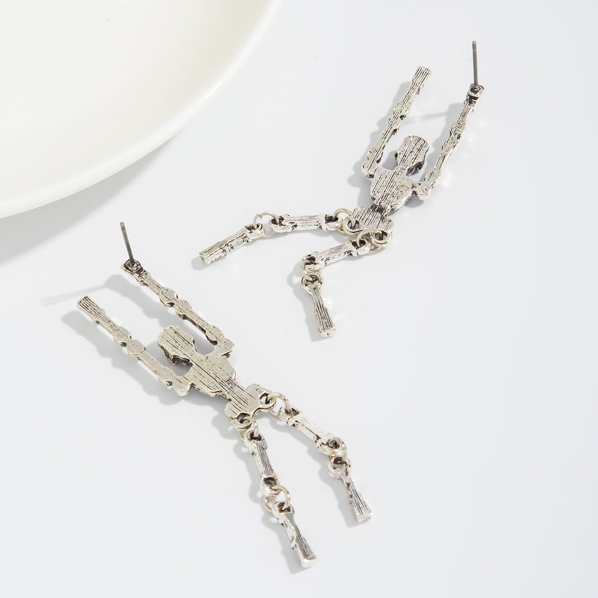 Planderful Skeleton Pendant Earrings For Women Creative Halloween Statement Jewelry