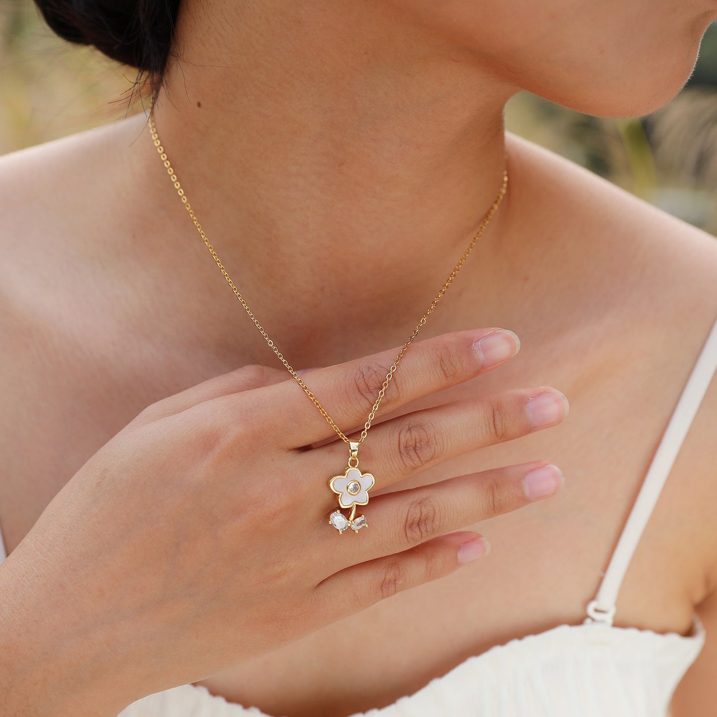 European And American Accessories Zircon Shell Flower Necklace