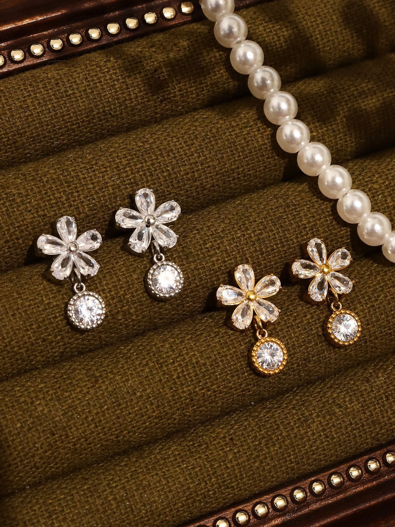 Planderful Everyday Genie Zircon Flower Earrings For Women