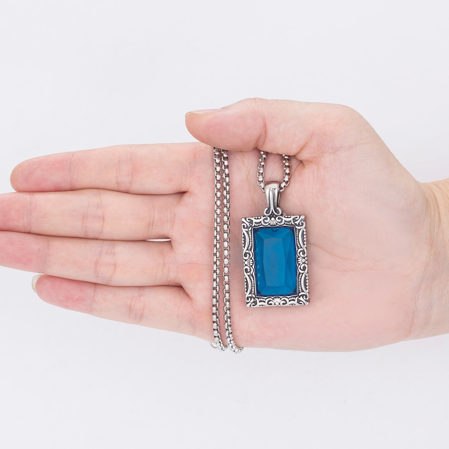 Steel Necklace – Vintage Everyday Wear