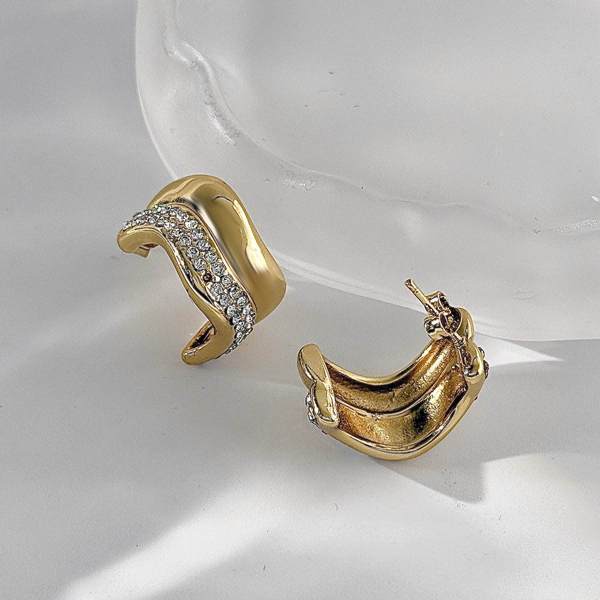 Planderful Vienna Verve C Shaped Zircon Stainless Steel Stud Earrings For Women Statement Luxury