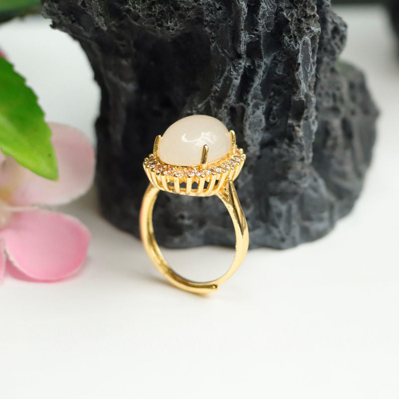 White Hetian Jade Oval Ring