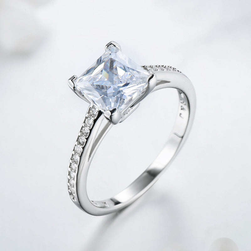 Fashionable Sterling Silver Ring with 2 Carat Zircon Gem