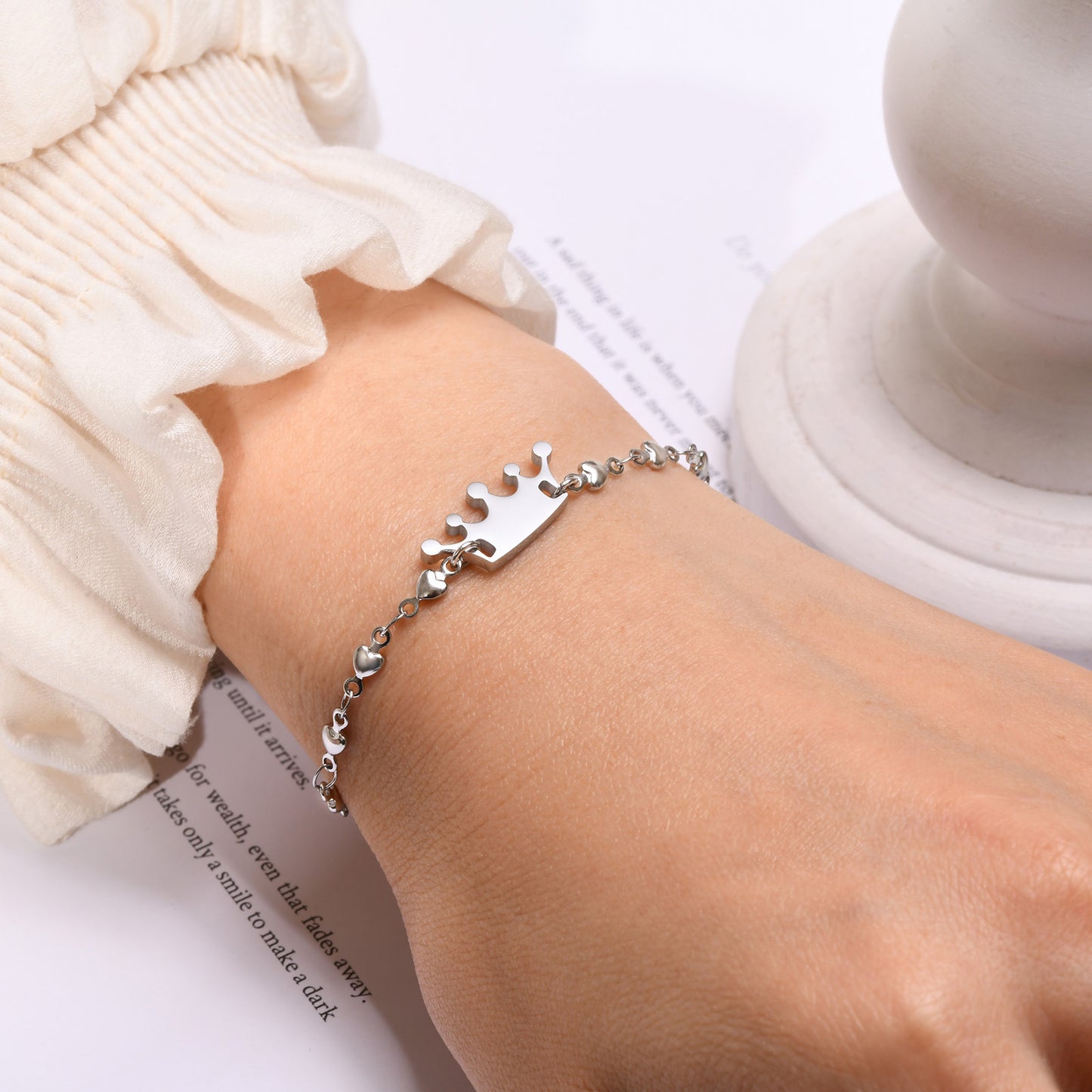 Titanium Steel Crown Bracelet Women's Fashion Accessories