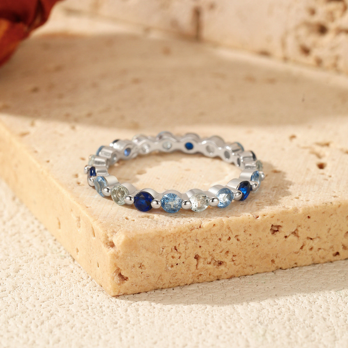 925 Sterling Silver Gradient Blue Zircon Band
