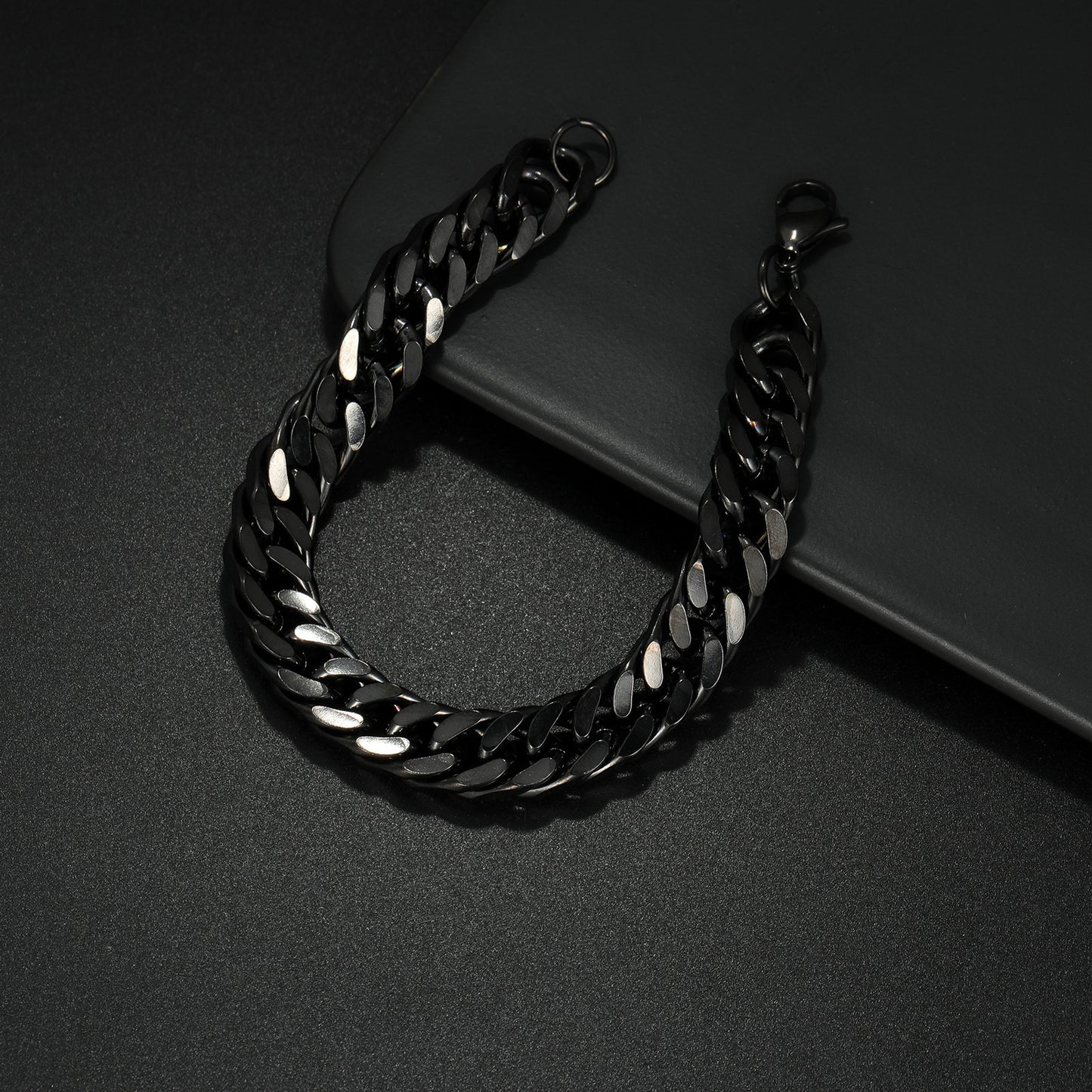 Planderful Everyday Genie Titanium Steel Cuban Chain Bracelet Unisex Hip Hop Punk Style Bold Statement Jewelry