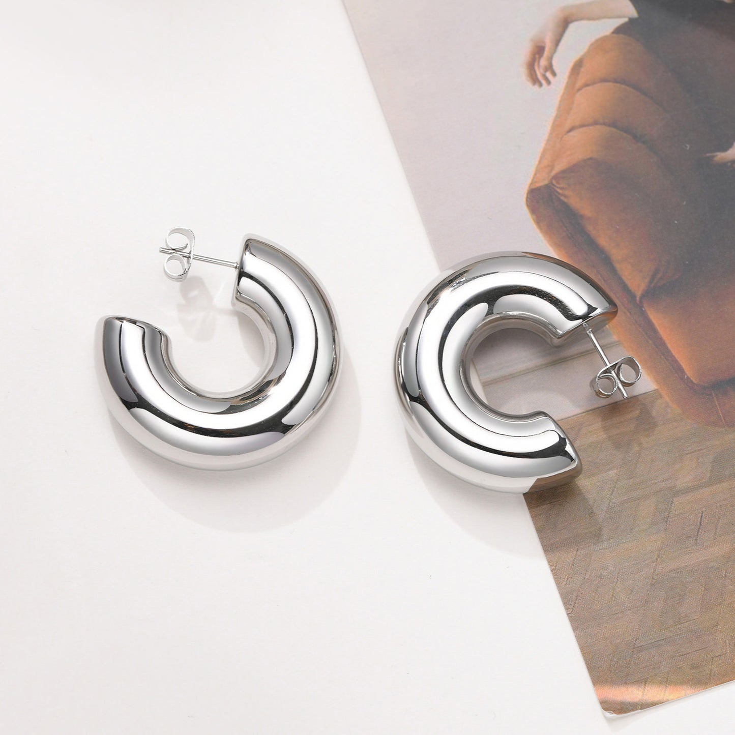 Stainless Steel Polished Hollow C Earrings Women's Bare Body