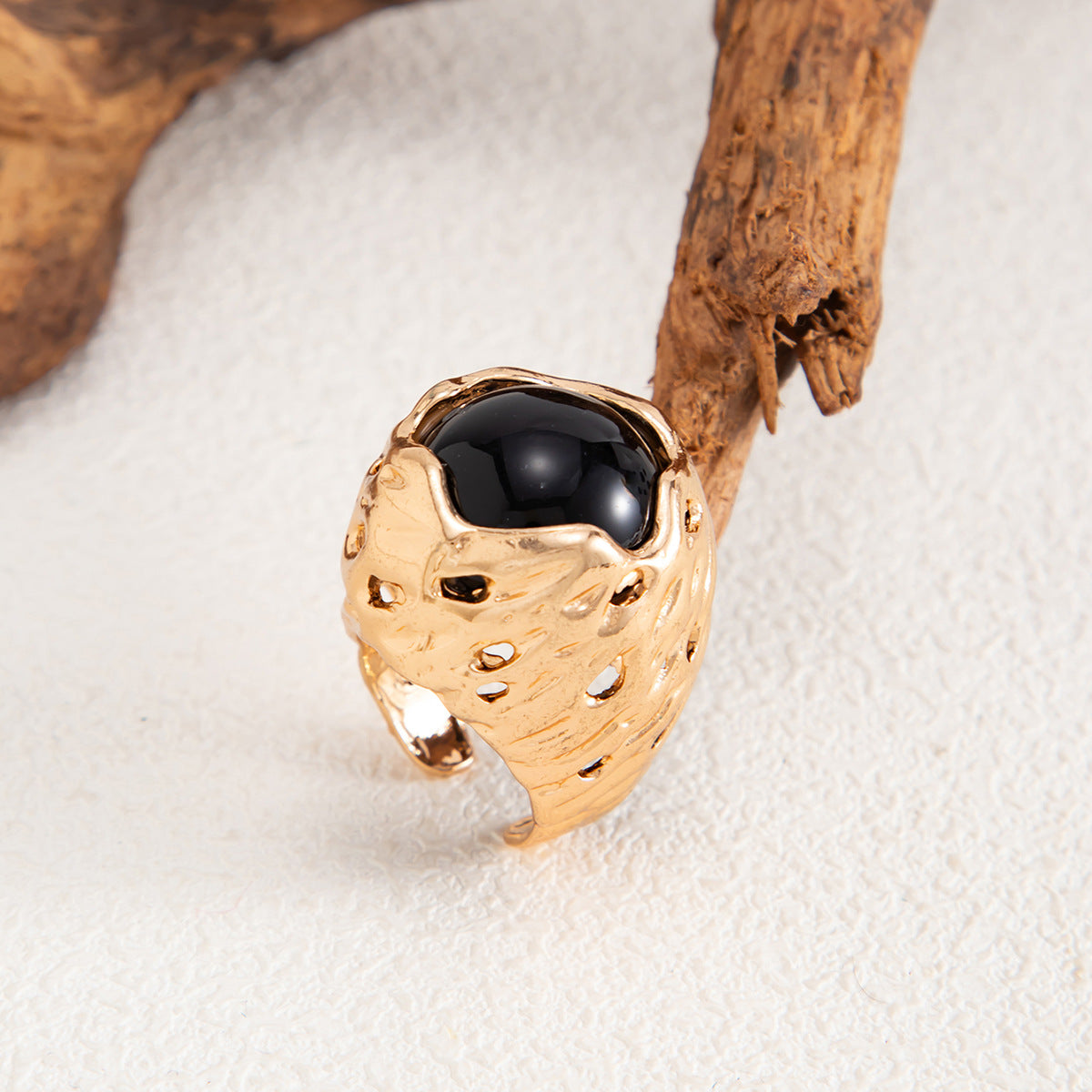 Planderful Bird Nest Gem Ring Bold Retro Geometric Resin Inlay For Statement Jewelry Lovers
