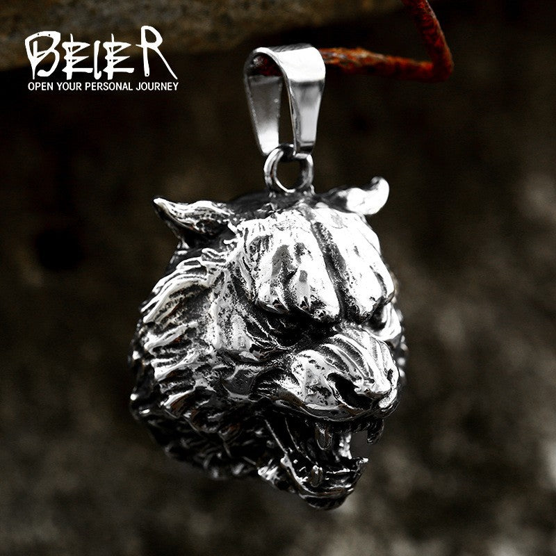 Titanium Steel Tiger Head Pendant - Retro Cross-Border Jewelry for Men