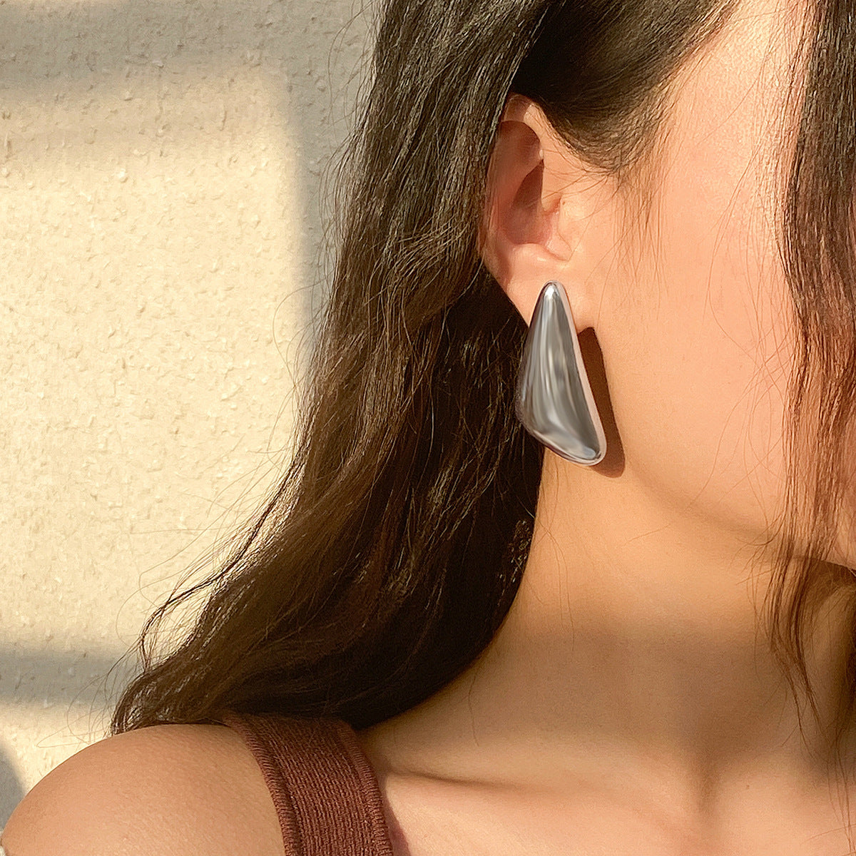 Planderful Vienna Verve Pleated Metal Folding Stud Earrings For Women Versatile Geometric Retro Statement