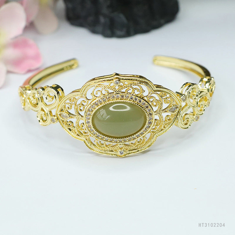 Hetian Jade Cloud-Motif Openwork Bangle