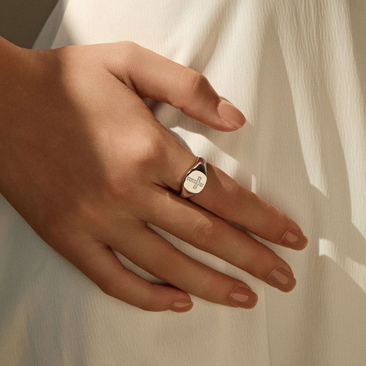 S925 Sterling Silver Cross Signet Moissanite Ring