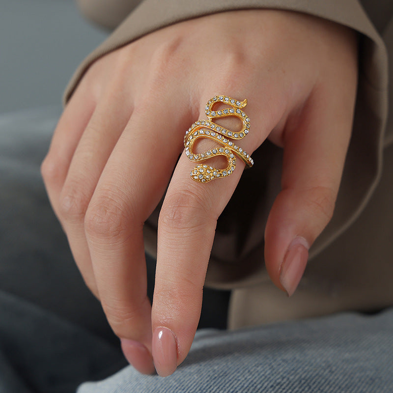 Exaggerated Personality Snake Design Women's Fashion Ring